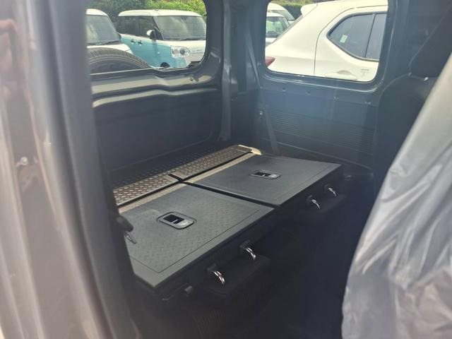 ジムニー ＸＣ　４ＡＴ　４ＷＤ　届出済未使用車（16枚目）