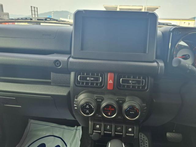 ジムニー ＸＣ　４ＡＴ　４ＷＤ　届出済未使用車（17枚目）