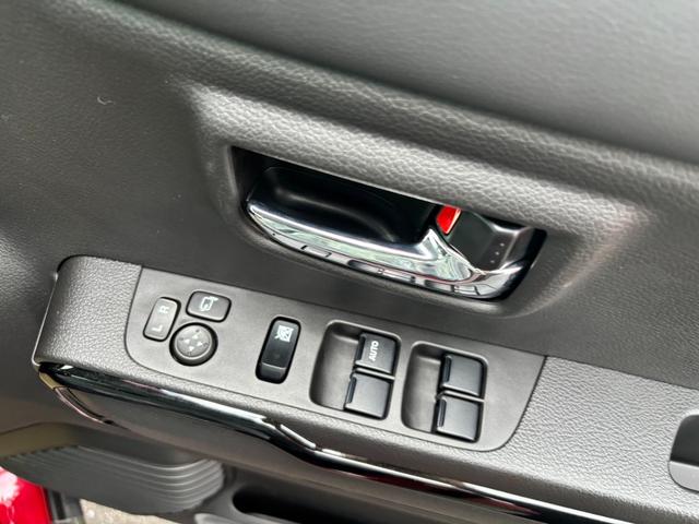 ハスラー ハイブリッドＸ　届出済未使用車　衝突被害軽減ブレーキ　スマートキー　デュアルレーダーブレーキ　横滑り防止装置　ＬＥＤライト　フルフラット（5枚目）