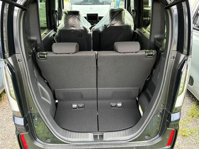 Ｎ－ＢＯＸカスタム ベースグレード　届出済未使用車　衝突軽減ブレーキ　ＬＥＤ　ＥＣＯＮモード　スマートキープッシュスタート　ＡＢＳ　クルーズコントロール　シートヒーター（6枚目）