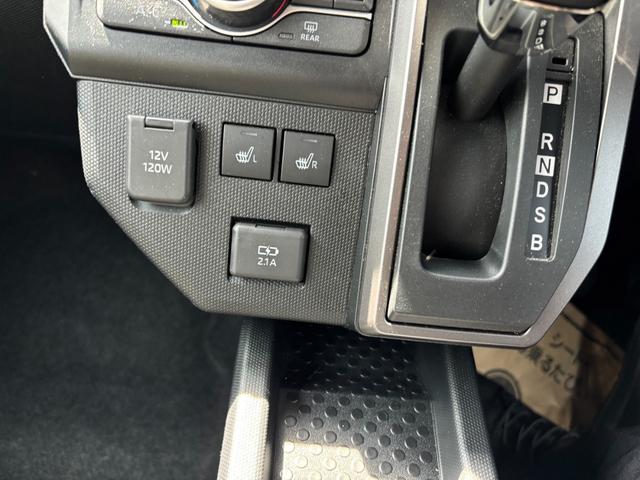 タフト Ｇ　ダーククロムベンチャー　衝突被害軽減ブレーキ　スマートキー　ＬＥＤヘッドライト　パワーウインドウ　プッシュスタート　オートエアコン　ＡＢＳ　前席シートヒーター　アイドリングストップ（10枚目）