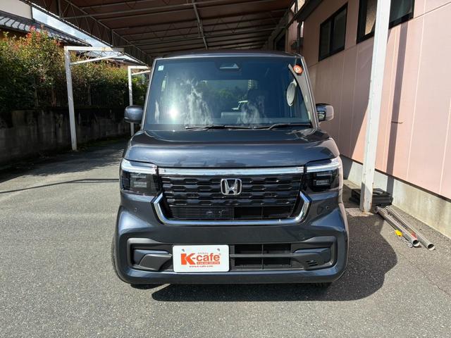 Ｎ－ＢＯＸカスタム ベースグレード　届出済未使用車　両側電動スライドドア　スマートキー＆プッシュスタート　オートエアコン　盗難防止装置　パワーステアリング　パワーウインドウ　ＬＥＤ　前席シートヒーター　ＬＫＡ（2枚目）