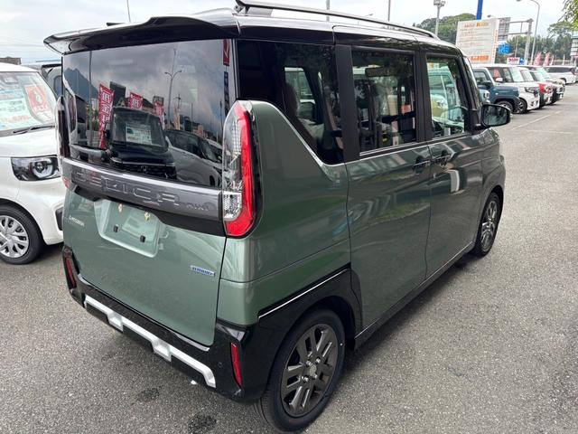 デリカミニ Ｇ　プレミアム　全方位カメラ　デジタルバックミラー　衝突被害軽減ブレーキ　スマートキー　スライドドア　ＬＥＤヘッドライト　プッシュスタート　クルーズコントロール　ＡＢＳ　前席シートヒーター（18枚目）