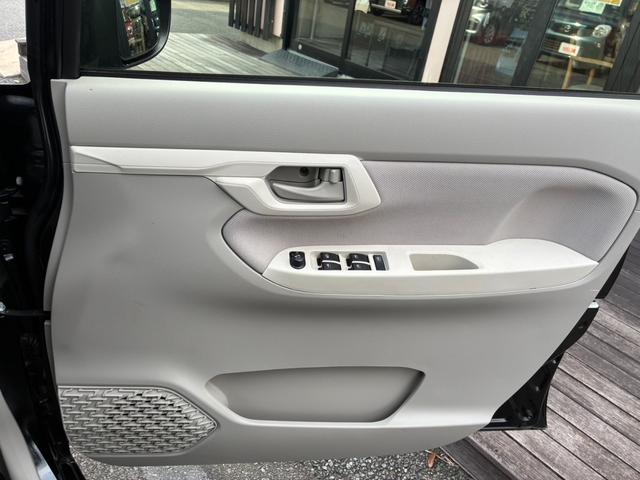 ムーヴ Ｌ　ＳＡＩＩＩ　フロアマット　スマートアシストＩＩＩ　ＡＵＴＯライト　アイドリングストップ　衝突安全ボディ　盗難防止　Ｗエアバッグ　パワーステアリング　パワーウィンドウ　ＡＢＳ（30枚目）
