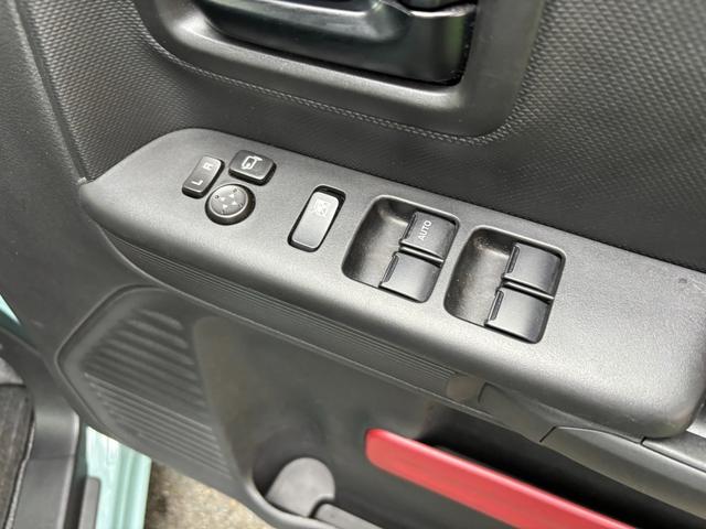 フレアワゴン ハイブリッドＸＳ　テレビ付きナビ　バックカメラ　衝突被害軽減ブレーキ　スマートキー　スライドドア　パワーウインドウ　プッシュスタート　フルオートエアコン　ＡＢＳ　シートヒーター　アイドリングストップ（5枚目）