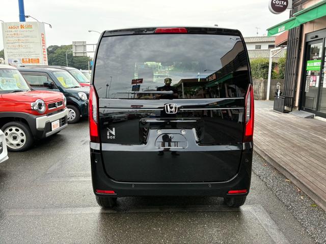 Ｎ－ＢＯＸ ベースグレード　衝突被害軽減ブレーキ　スマートキー　スライドドア　ＬＥＤヘッドライト　パワーウインドウ　プッシュスタート　クルーズコントロール　フルオートエアコン　ＡＢＳ　前席シートヒーター　アイドリングストップ（4枚目）