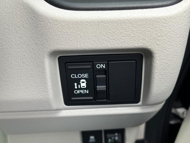 N-BOX ベースグレード 衝突被害軽減ブレーキ スマートキー スライドドア LEDヘッドライト パワーウインドウ プッシュスタート クルーズコントロール フルオートエアコン ABS 前席シートヒーター アイドリングストップ(16枚目)