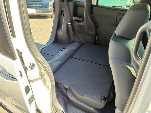 N-BOXカスタム ベースグレード 届出済未使用車 スマートキー&プッシュスタート オートLED 盗難防止装置 前席シートヒーター パワーウインドウ パワーステアリング Wエアバッグ オートエアコン レーンキープアシスト ABS(9枚目)