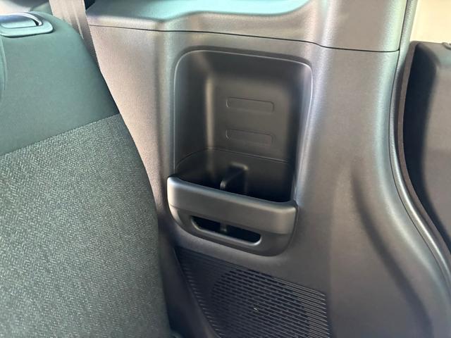 N-BOXカスタム ベースグレード 届出済未使用車 スマートキー&プッシュスタート オートLED 盗難防止装置 前席シートヒーター パワーウインドウ パワーステアリング Wエアバッグ オートエアコン レーンキープアシスト ABS(13枚目)