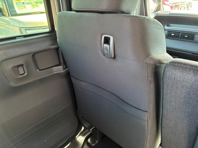 N-BOXカスタム ベースグレード 届出済未使用車 スマートキー&プッシュスタート オートLED 盗難防止装置 前席シートヒーター パワーウインドウ パワーステアリング Wエアバッグ オートエアコン レーンキープアシスト ABS(16枚目)