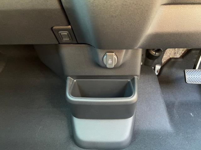 N-BOXカスタム ベースグレード 届出済未使用車 スマートキー&プッシュスタート オートLED 盗難防止装置 前席シートヒーター パワーウインドウ パワーステアリング Wエアバッグ オートエアコン レーンキープアシスト ABS(23枚目)