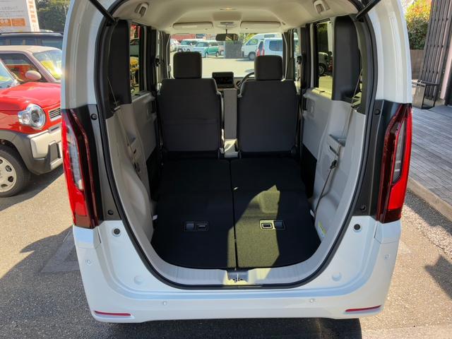 N-BOX ベースグレード 届出済未使用車 スマートキー&プッシュスタート 衝突軽減ブレーキ LEDヘッドライト Wエアバック オートエアコン レーンキープアシスト パワーウィンドウ コーナーセンサ 衝突安全ボディ(8枚目)