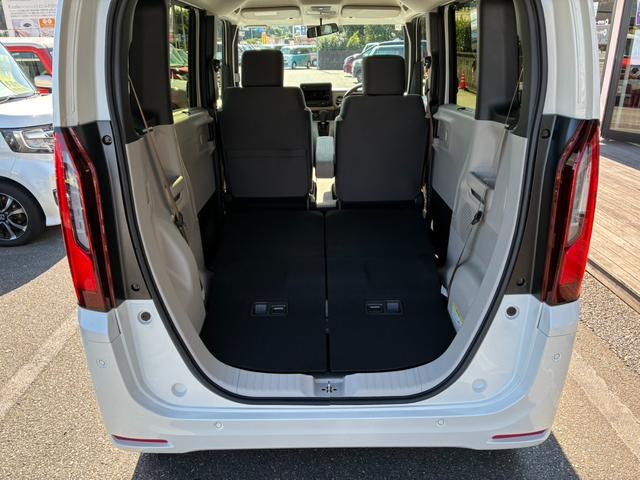 N-BOX ベースグレード 届出済未使用車 スマートキー&プッシュスタート 衝突軽減ブレーキ LEDヘッドライト Wエアバック オートエアコン レーンキープアシスト パワーウィンドウ コーナーセンサ 衝突安全ボディ(7枚目)