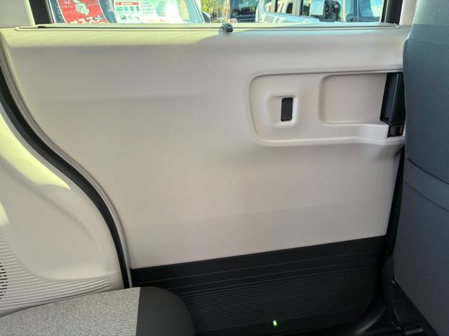 N-BOX ベースグレード 届出済未使用車 スマートキー&プッシュスタート 衝突軽減ブレーキ LEDヘッドライト Wエアバック オートエアコン レーンキープアシスト パワーウィンドウ コーナーセンサ 衝突安全ボディ(14枚目)
