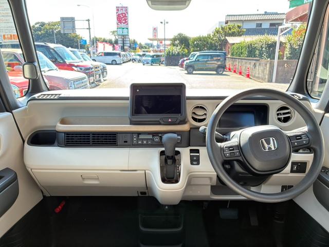 N-BOX ベースグレード 届出済未使用車 スマートキー&プッシュスタート 衝突軽減ブレーキ LEDヘッドライト Wエアバック オートエアコン レーンキープアシスト パワーウィンドウ コーナーセンサ 衝突安全ボディ(16枚目)