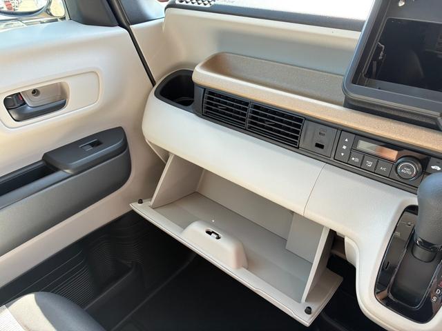 N-BOX ベースグレード 届出済未使用車 スマートキー&プッシュスタート 衝突軽減ブレーキ LEDヘッドライト Wエアバック オートエアコン レーンキープアシスト パワーウィンドウ コーナーセンサ 衝突安全ボディ(24枚目)