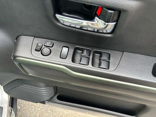 ハスラー タフワイルド 衝突被害軽減ブレーキ スマートキー LEDヘッドライト パワーウインドウ プッシュスタート クルーズコントロール フルオートエアコン ABS 前席シートヒーター アイドリングストップ(6枚目)