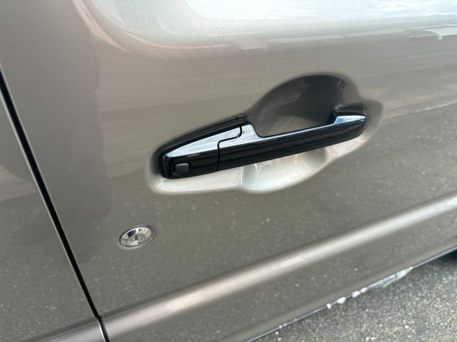 ハスラー タフワイルド 衝突被害軽減ブレーキ スマートキー LEDヘッドライト パワーウインドウ プッシュスタート クルーズコントロール フルオートエアコン ABS 前席シートヒーター アイドリングストップ(32枚目)