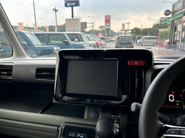 スペーシアギア ハイブリッドＸＺ　衝突被害軽減ブレーキ　スマートキー　スライドドア　ＬＥＤヘッドライト　パワーウインドウ　プッシュスタート　クルーズコントロール　フルオートエアコン　ＡＢＳ　前席シートヒーター　アイドリングストップ（8枚目）