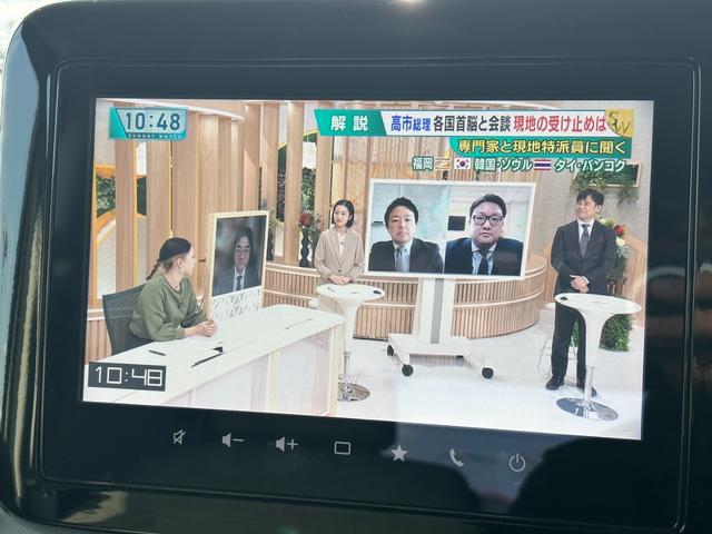 スペーシア ハイブリッドＸ　純正全方位モニター　フルセグ　衝突被害軽減ブレーキ　スマートキー　スライドドア　パワーウインドウ　プッシュスタート　フルオートエアコン　ＡＢＳ　前席シートヒーター　アイドリングストップ（9枚目）