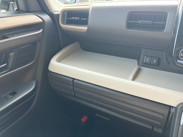 スペーシア ハイブリッドＸ　純正全方位モニター　フルセグ　衝突被害軽減ブレーキ　スマートキー　スライドドア　パワーウインドウ　プッシュスタート　フルオートエアコン　ＡＢＳ　前席シートヒーター　アイドリングストップ（18枚目）