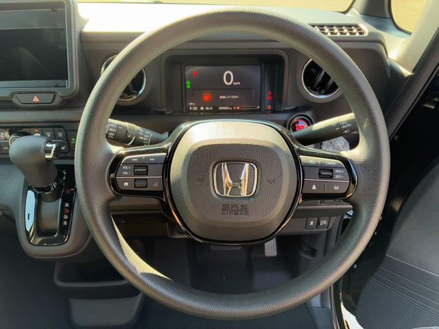 Ｎ－ＢＯＸカスタム ベースグレード　届出済未使用車　スマートキー＆プッシュスタート　オートＬＥＤ　パワーステアリング　クルーズコントロール　前席シートヒーター　レーンキープアシスト　ＡＢＳ　バックセンサー　オートエアコン　盗難防止装置（27枚目）