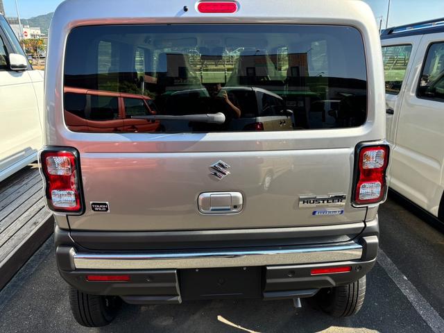 ハスラー タフワイルド　衝突被害軽減ブレーキ　スマートキー　ＬＥＤヘッドライト　パワーウインドウ　プッシュスタート　クルーズコントロール　フルオートエアコン　ＡＢＳ　前席シートヒーター　アイドリングストップ（18枚目）