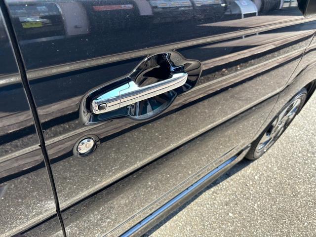 スペーシアカスタム ハイブリッドＸＳ　衝突被害軽減ブレーキ　スマートキー　スライドドア　ＬＥＤヘッドライト　　プッシュスタート　クルーズコントロール　フルオートエアコン　ＡＢＳ　前席シートヒーター　アイドリングストップ　ＨＵＤ（35枚目）