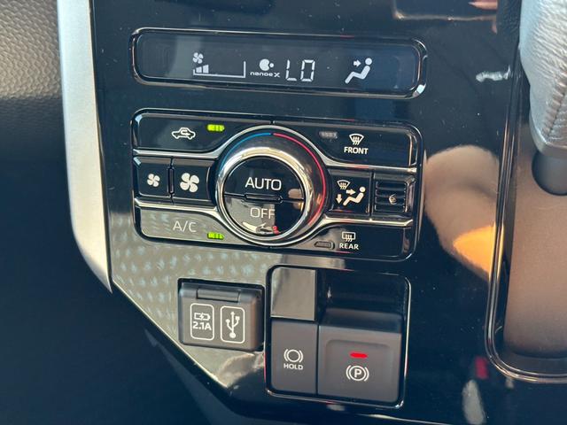 ルーミー カスタムＧ　純正ディスプレイオーディオ　全方位モニター　ＥＴＣ　衝突被害軽減ブレーキ　スライドドア　ＬＥＤヘッドライト　パワーウインドウ　プッシュスタート　　フルオートエアコン　ＡＢＳ（13枚目）