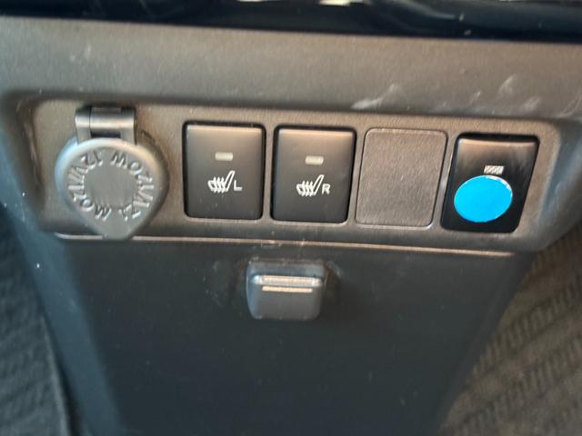 ルーミー カスタムＧ　純正ディスプレイオーディオ　全方位モニター　ＥＴＣ　衝突被害軽減ブレーキ　スライドドア　ＬＥＤヘッドライト　パワーウインドウ　プッシュスタート　　フルオートエアコン　ＡＢＳ（15枚目）