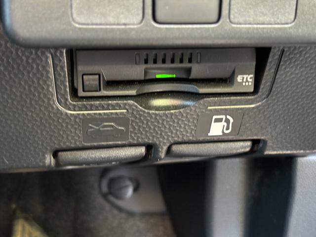 ルーミー カスタムＧ　純正ディスプレイオーディオ　全方位モニター　ＥＴＣ　衝突被害軽減ブレーキ　スライドドア　ＬＥＤヘッドライト　パワーウインドウ　プッシュスタート　　フルオートエアコン　ＡＢＳ（21枚目）