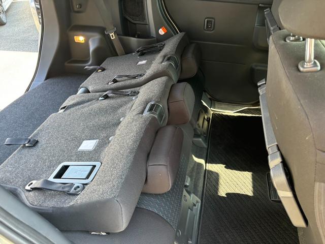 ルーミー カスタムＧ　純正ディスプレイオーディオ　全方位モニター　ＥＴＣ　衝突被害軽減ブレーキ　スライドドア　ＬＥＤヘッドライト　パワーウインドウ　プッシュスタート　　フルオートエアコン　ＡＢＳ（34枚目）