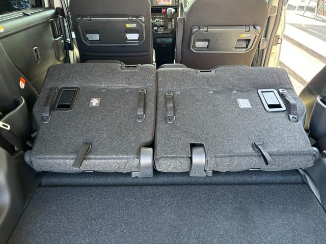 ルーミー カスタムＧ　純正ディスプレイオーディオ　全方位モニター　ＥＴＣ　衝突被害軽減ブレーキ　スライドドア　ＬＥＤヘッドライト　パワーウインドウ　プッシュスタート　　フルオートエアコン　ＡＢＳ（35枚目）