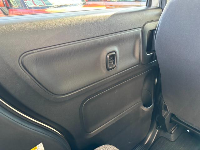 スペーシア ハイブリッドＧ　ディスプレイオーディオ　　スライドドア　パワーウインドウ　プッシュスタート　オートエアコン　ＡＢＳ　アイドリングストップ（25枚目）