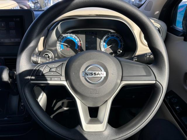 デイズ X ディスプレイオーディオ パワーウインドウ プッシュスタート オートエアコン アイドリングストップ(4枚目)