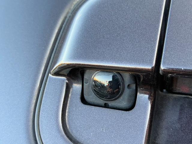 アルト Ｌ　純正ディスプレイオーディオ　バックカメラ　フロアマット　運転席シートヒーター　ＡＢＳ　マニュアルエアコン　パワーウインドウ　前方・後方誤発進抑制機能　ＡＵＴＯライト　パワーステアリング（5枚目）