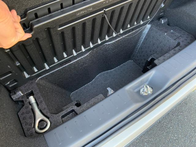 キャスト スタイルＧ　ＳＡＩＩ　純正フルセグナビ　バックカメラ　フロアマット　スマートキー＆プッシュスタート　衝突軽減ブレーキ　盗難警報装置　ＬＥＤヘッドライト　パワーウインドウ　パワーステアリング　オートライト　オ－トエアコン（7枚目）