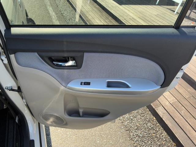 キャスト スタイルＧ　ＳＡＩＩ　純正フルセグナビ　バックカメラ　フロアマット　スマートキー＆プッシュスタート　衝突軽減ブレーキ　盗難警報装置　ＬＥＤヘッドライト　パワーウインドウ　パワーステアリング　オートライト　オ－トエアコン（13枚目）