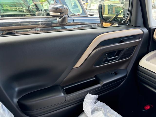 スペーシア ハイブリッドＸ　衝突被害軽減ブレーキ　スマートキー　スライドドア　ＬＥＤヘッドライト　パワーウインドウ　プッシュスタート　オートエアコン　ＡＢＳ　前席シートヒーター　アイドリングストップ（19枚目）