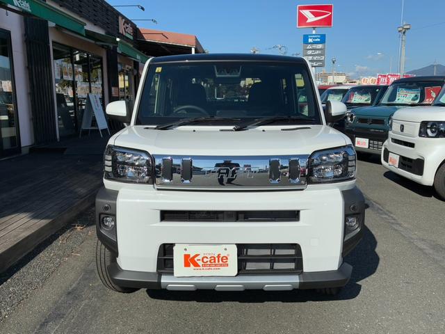 タフト Ｇ　クロムベンチャー　届出済未使用車　衝突軽減装置　スマートキー＆プッシュスタート　ＬＥＤヘッドライト　車線逸脱警報装置　オートマチックハイビーム　Ｗエアバック　サンル－フ　前席シートヒーター　パーキングセンサー（2枚目）