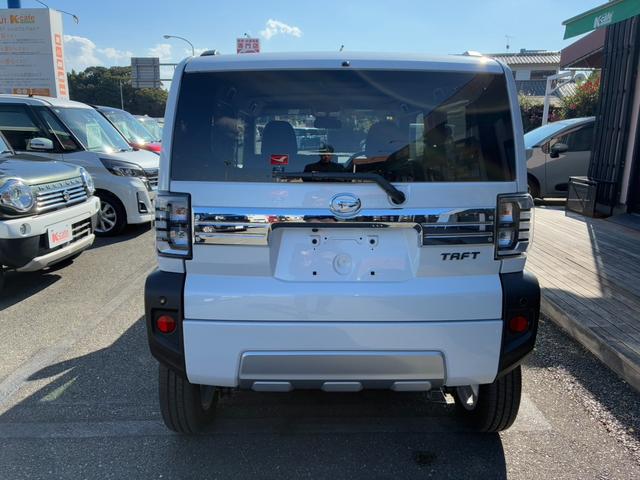 タフト Ｇ　クロムベンチャー　届出済未使用車　衝突軽減装置　スマートキー＆プッシュスタート　ＬＥＤヘッドライト　車線逸脱警報装置　オートマチックハイビーム　Ｗエアバック　サンル－フ　前席シートヒーター　パーキングセンサー（4枚目）