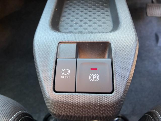 タフト Ｇ　クロムベンチャー　届出済未使用車　衝突軽減装置　スマートキー＆プッシュスタート　ＬＥＤヘッドライト　車線逸脱警報装置　オートマチックハイビーム　Ｗエアバック　サンル－フ　前席シートヒーター　パーキングセンサー（21枚目）