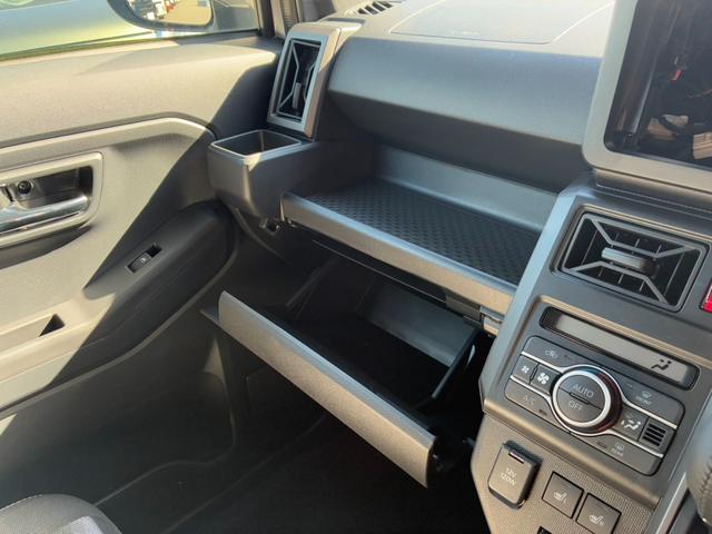 タフト Ｇ　クロムベンチャー　届出済未使用車　衝突軽減装置　スマートキー＆プッシュスタート　ＬＥＤヘッドライト　車線逸脱警報装置　オートマチックハイビーム　Ｗエアバック　サンル－フ　前席シートヒーター　パーキングセンサー（23枚目）