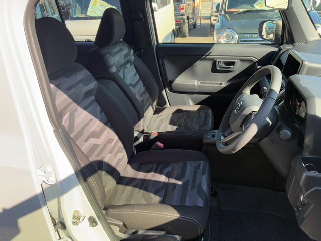 タフト Ｇ　クロムベンチャー　届出済未使用車　衝突軽減装置　スマートキー＆プッシュスタート　ＬＥＤヘッドライト　車線逸脱警報装置　オートマチックハイビーム　Ｗエアバック　サンル－フ　前席シートヒーター　パーキングセンサー（34枚目）