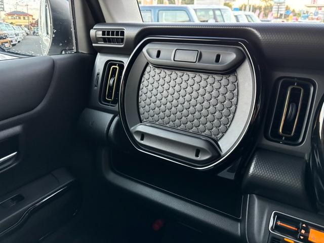 ハスラー ハイブリッドＸ　衝突被害軽減ブレーキ　スマートキー　ＬＥＤヘッドライト　パワーウインドウ　プッシュスタート　クルーズコントロール　フルオートエアコン　ＡＢＳ　前席シートヒーター　アイドリングストップ（12枚目）