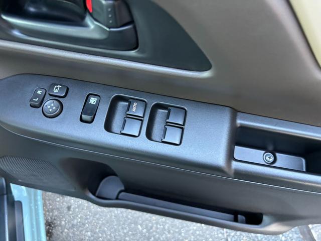 ハスラー ハイブリッドＸ　スライドドア　ＬＥＤヘッドライト　パワーウインドウ　プッシュスタート　オートエアコン　ＡＢＳ　前席シートヒーター　アイドリングストップ（6枚目）