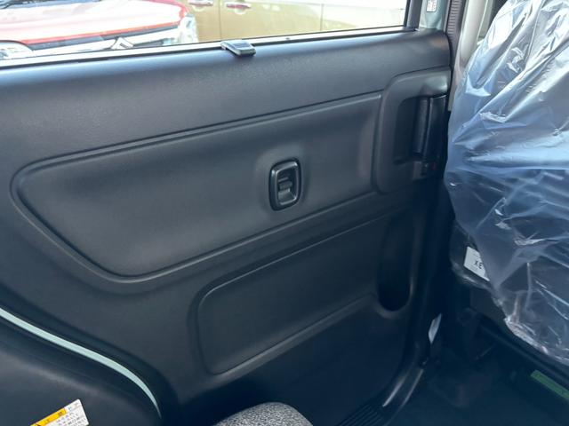 ハスラー ハイブリッドＸ　スライドドア　ＬＥＤヘッドライト　パワーウインドウ　プッシュスタート　オートエアコン　ＡＢＳ　前席シートヒーター　アイドリングストップ（25枚目）