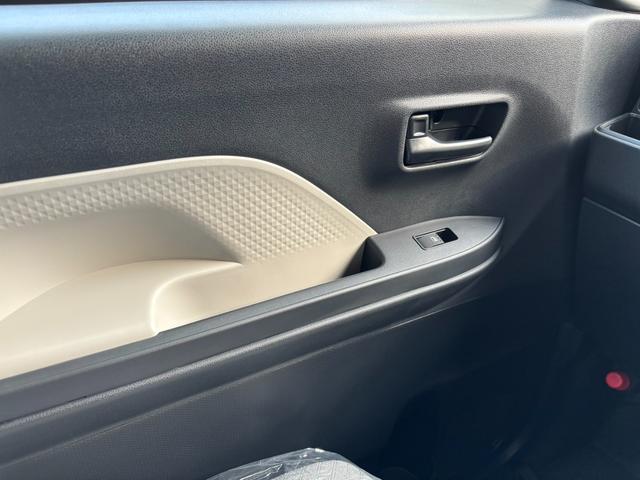 タント L 衝突被害軽減ブレーキ スマートキー スライドドア パワーウインドウ プッシュスタート ABS アイドリングストップ(15枚目)