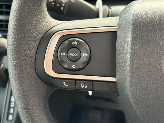 タント L 衝突被害軽減ブレーキ スマートキー スライドドア パワーウインドウ プッシュスタート ABS アイドリングストップ(17枚目)