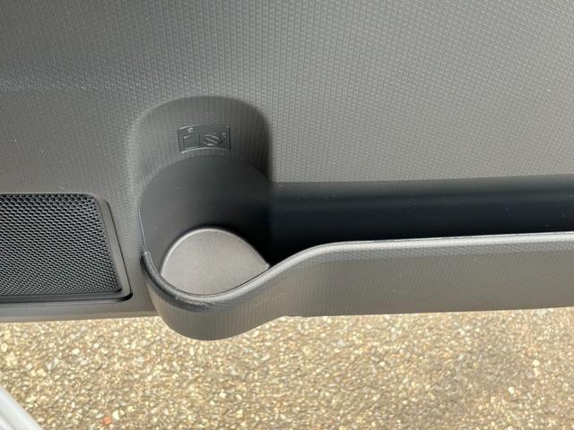 タント L 衝突被害軽減ブレーキ スマートキー スライドドア パワーウインドウ プッシュスタート ABS アイドリングストップ(22枚目)